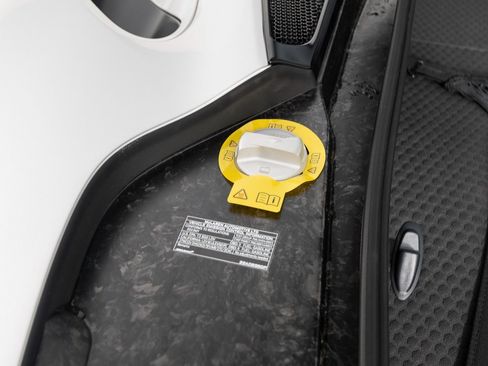 Used 2023 McLaren GT image 37