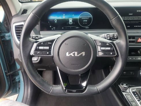 Certified 2024 Kia Seltos SX w/ SX Sunroof Package AWD/4WD image 21