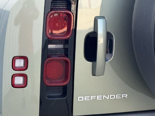 Used 2024 Land Rover Defender 110 S AWD/4WD image 6