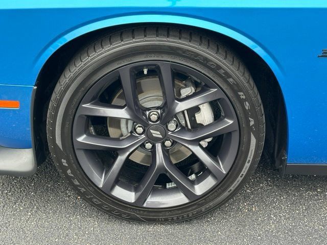 Used 2023 Dodge Challenger R/T w/ Plus Package RWD image 8