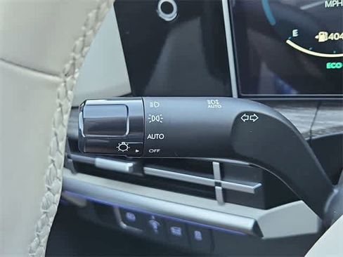 Used 2025 Hyundai Santa Fe Limited image 27