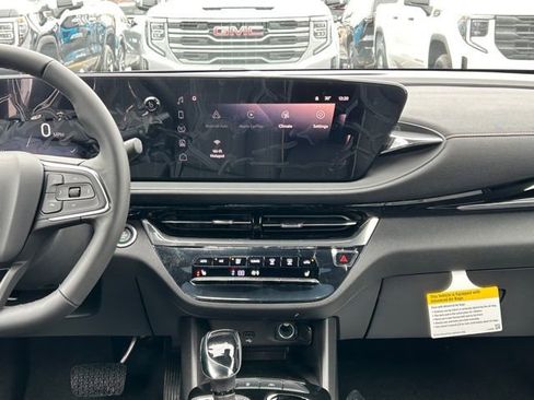 New 2026 Buick Envista Avenir image 21