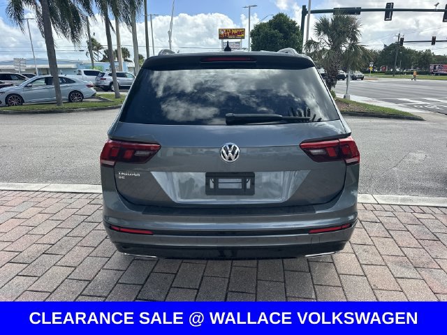 Used 2020 Volkswagen Tiguan SE R-Line FWD image 6