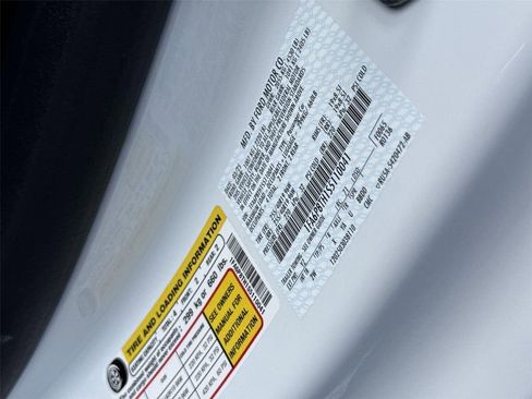 Used 2025 Ford Mustang Coupe RWD image 30