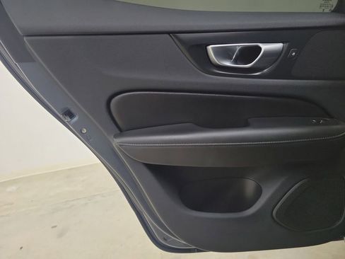 Certified 2024 Volvo S60 B5 Core image 14