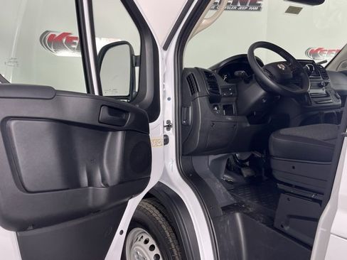 New 2026 RAM ProMaster 2500 w/ Convenience Group image 22