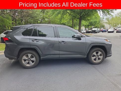 Used 2023 Toyota RAV4 XLE FWD image 9
