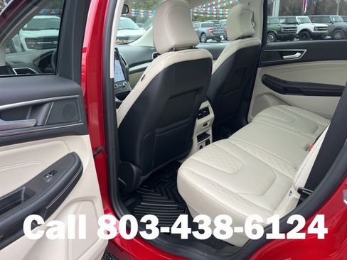 Used 2024 Ford Edge Titanium w/ Equipment Group 301A image 10