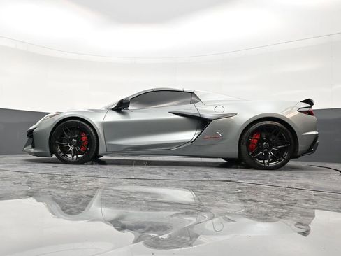 Used 2023 Chevrolet Corvette Z06 image 21