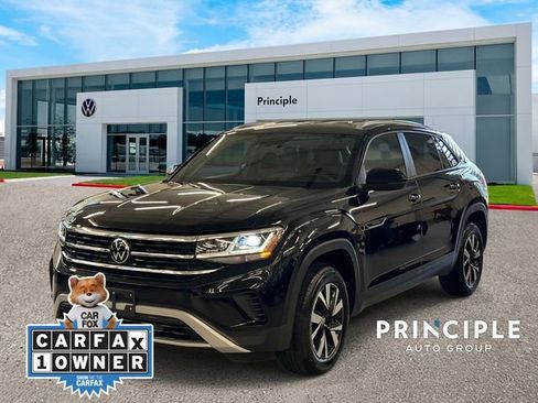 Certified 2023 Volkswagen Atlas Cross Sport SE FWD image 1