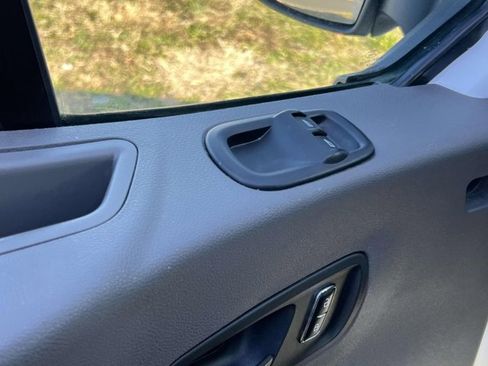 Certified 2023 Ford Transit 250 Low Roof w/ Exterior Upgrade Package image 28