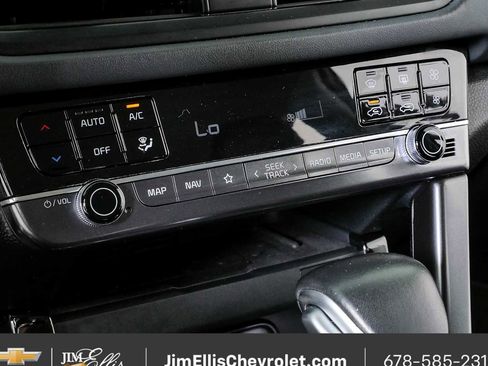 Used 2025 Kia Seltos EX FWD image 16