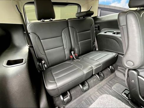 Used 2023 GMC Acadia Denali w/ Black Diamond Edition image 29