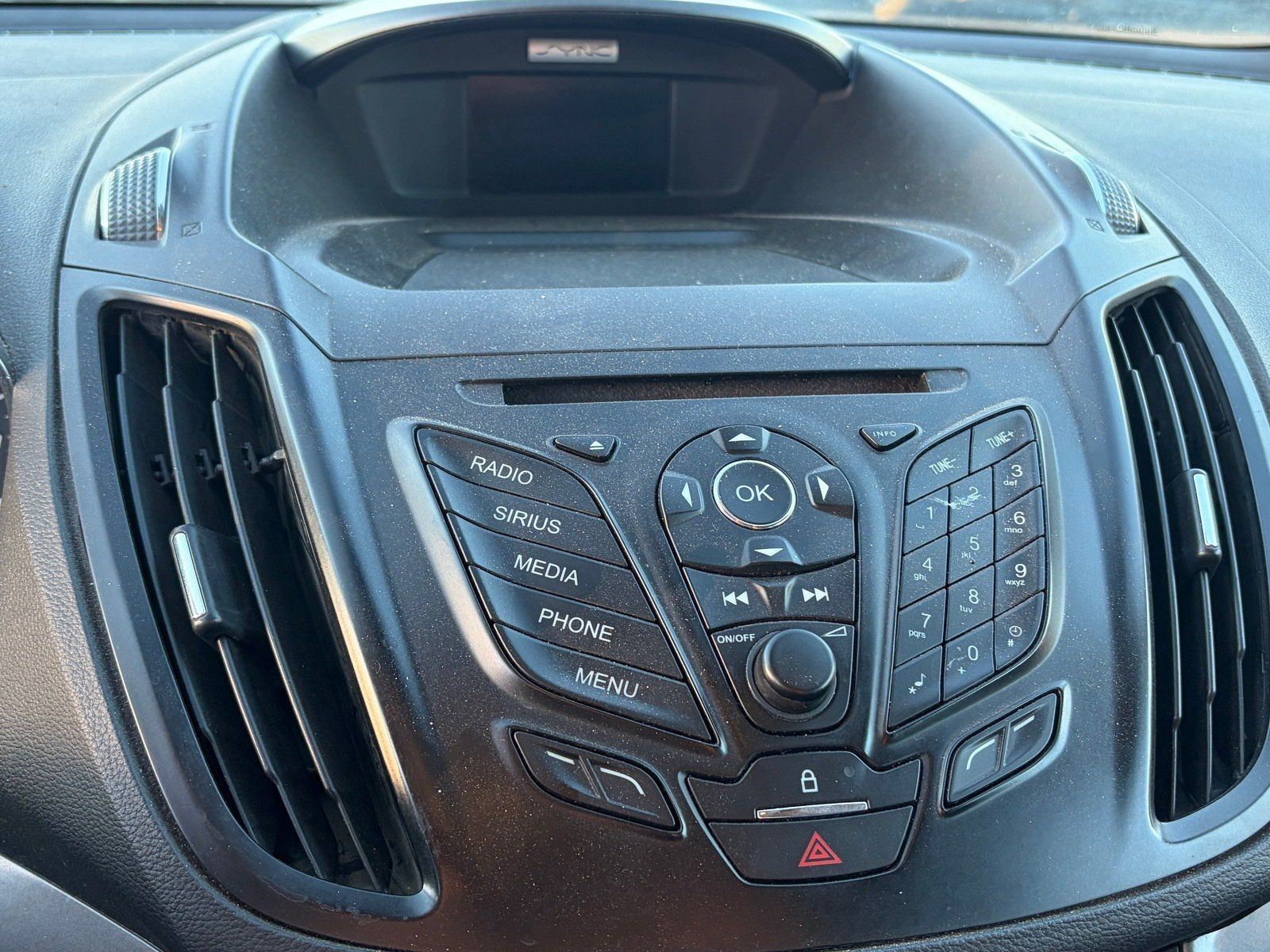 Used 2016 Ford Escape SE FWD image 14
