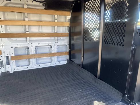Used 2023 Ford Transit 250 Low Roof w/ Exterior Upgrade Package RWD image 15
