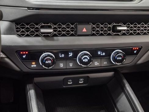 Used 2025 Honda Accord SE image 14