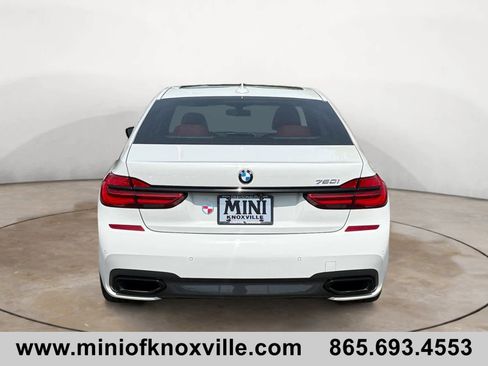 Used 2019 BMW 750i w/ Executive Package image 4