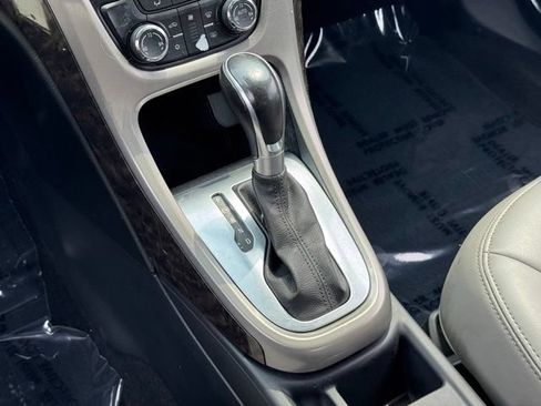 Used 2014 Buick Verano FWD image 15