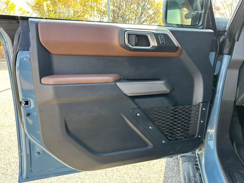 Used 2023 Ford Bronco Outer Banks image 10