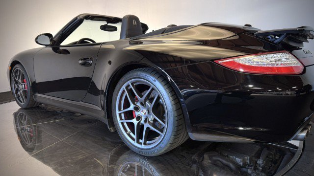 Used 2012 Porsche 911 Carrera 4S AWD/4WD image 24