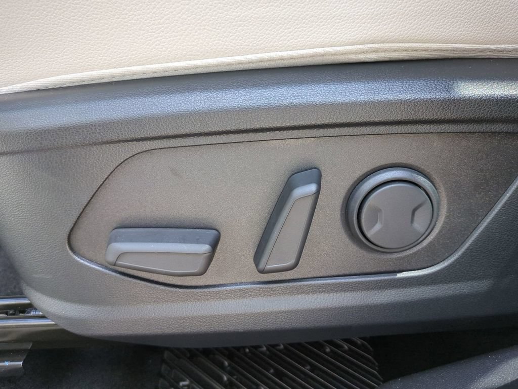 New 2026 Hyundai Tucson Limited FWD image 21