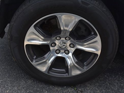 Used 2023 RAM 1500 Laramie AWD/4WD image 6