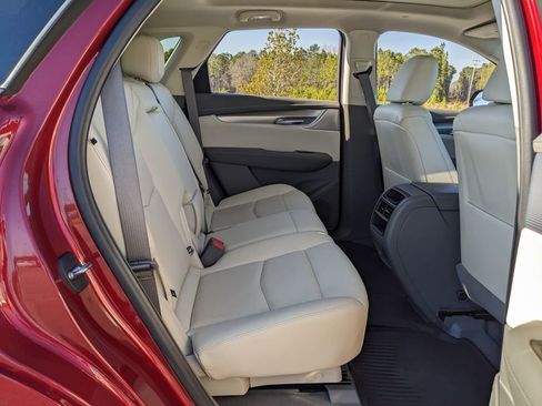 Used 2023 Cadillac XT5 Premium Luxury FWD image 50