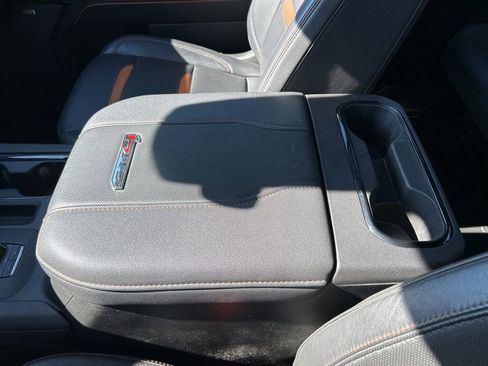 Used 2024 GMC Sierra 2500 AT4 w/ AT4 Premium Plus Package image 44