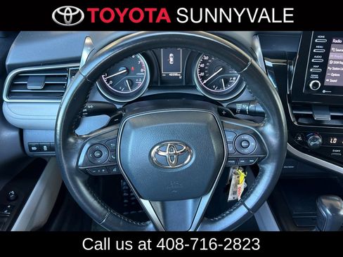 Used 2022 Toyota Camry SE FWD image 19