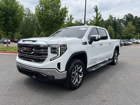 Used 2022 GMC Sierra 1500 SLT w/ SLT Premium Plus Package AWD/4WD image 1