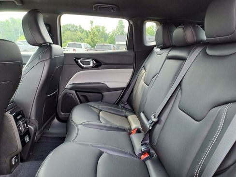 New 2026 Jeep Compass Limited AWD/4WD image 27