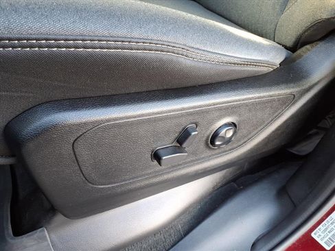 Certified 2021 RAM 1500 Big Horn image 9