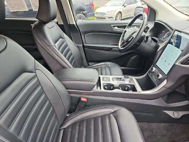 Used 2024 Ford Edge SEL AWD/4WD image 10
