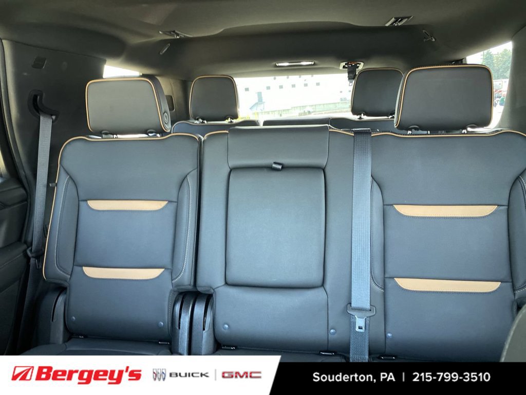 Certified 2024 GMC Yukon AT4 AWD/4WD image 25