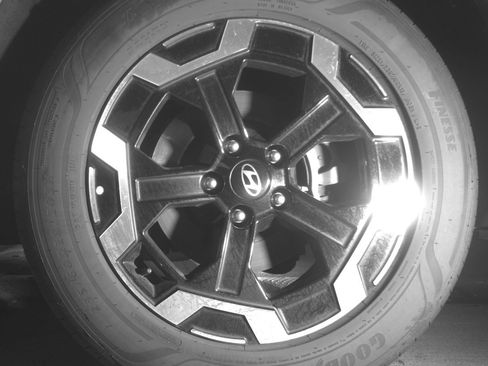 Used 2025 Hyundai Santa Fe SEL image 14