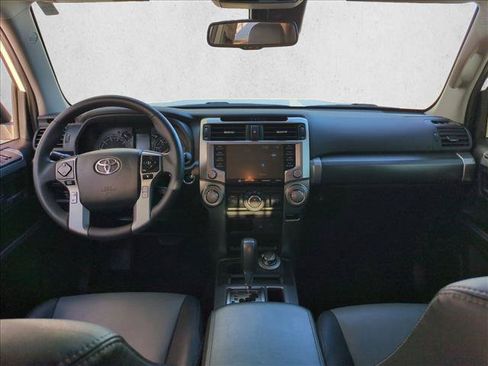Certified 2022 Toyota 4Runner SR5 Premium w/ Moonroof Package AWD/4WD image 19