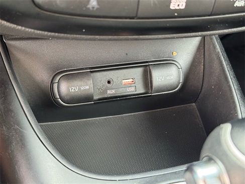 Used 2016 Kia Soul Base image 20