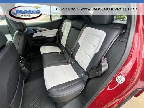 Used 2024 Chevrolet Equinox EV LT w/ LPO, All-Weather Mat Package FWD image 23