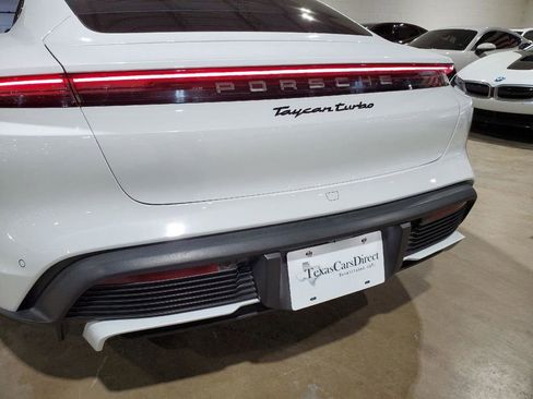 Used 2020 Porsche Taycan Turbo image 44