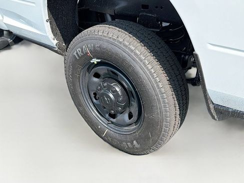 New 2026 RAM 2500 Tradesman AWD/4WD image 36