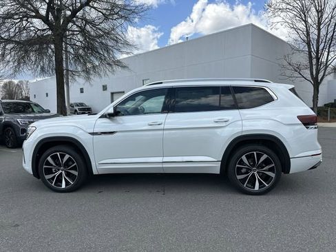 New 2026 Volkswagen Atlas SEL Premium R-Line image 2