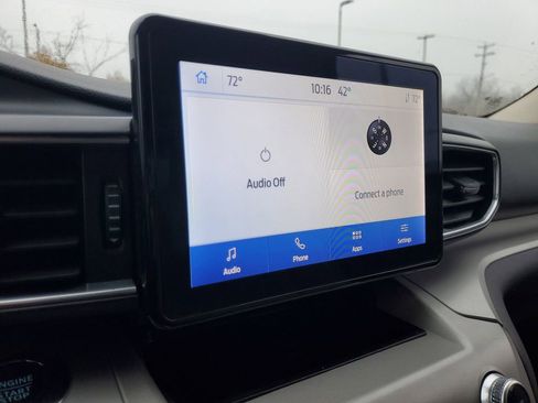 Certified 2023 Ford Explorer XLT w/ Equipment Group 202A image 17