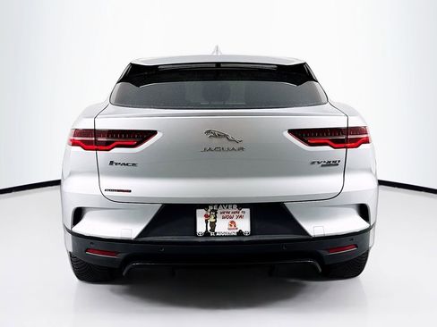 Used 2020 Jaguar I-PACE SE image 8