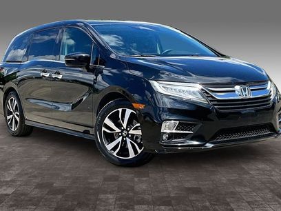 Used 2018 Honda Odyssey Elite