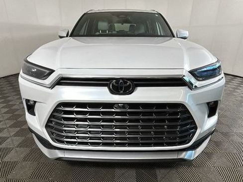 Used 2025 Toyota Grand Highlander AWD Hybrid image 7