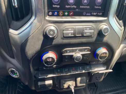 Used 2020 Chevrolet Silverado 1500 LT w/ All-Star Edition AWD/4WD image 17