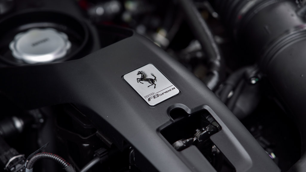 Used 2022 Ferrari F8 Tributo RWD image 30