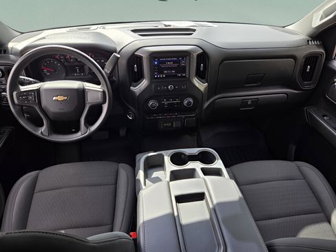 Used 2023 Chevrolet Silverado 1500 Custom AWD/4WD image 12