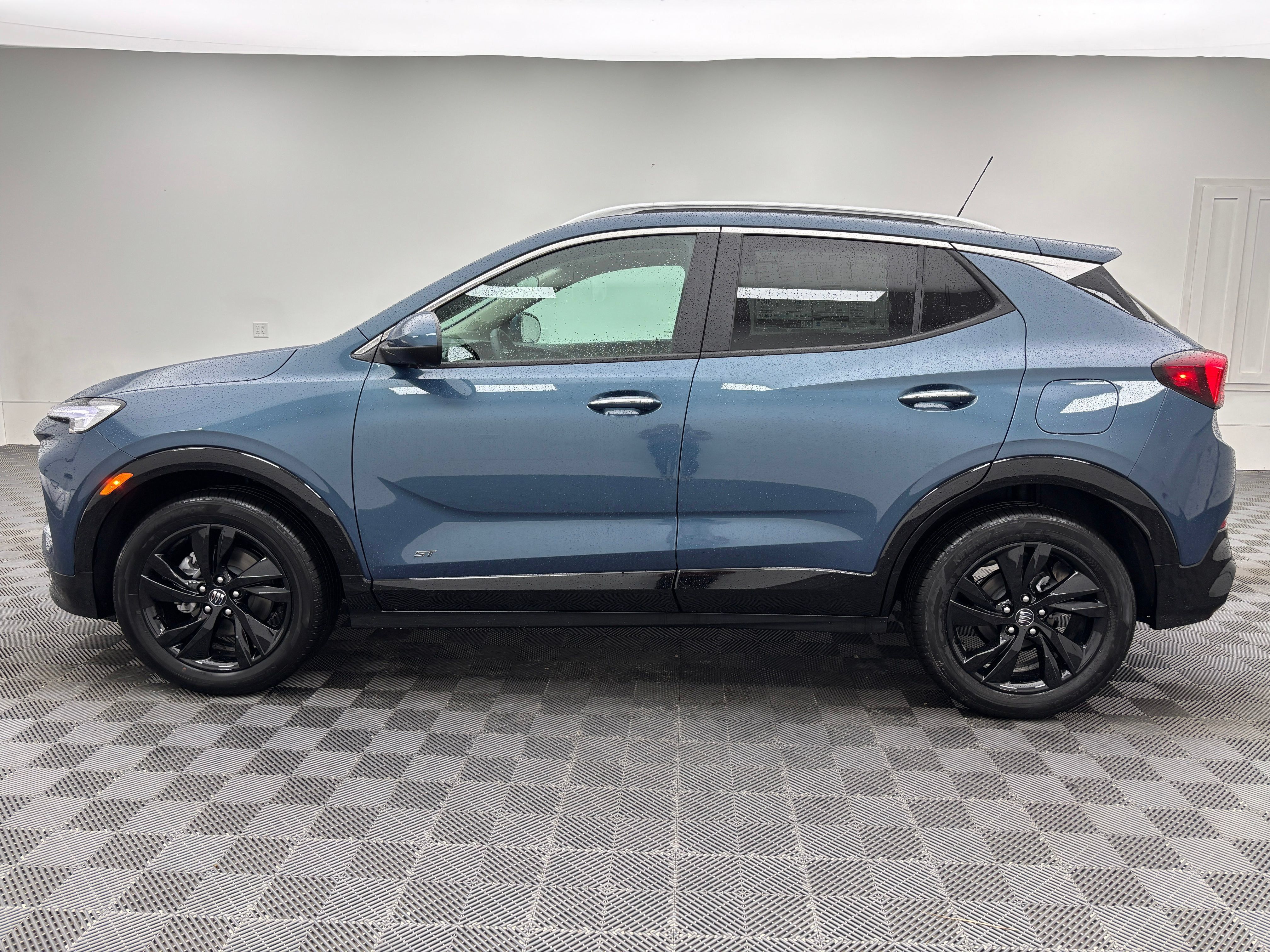 New 2026 Buick Encore GX Sport Touring w/ Advanced Technology Package FWD image 11