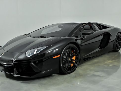 Used 2014 Lamborghini Aventador LP 700-4 AWD/4WD image 6